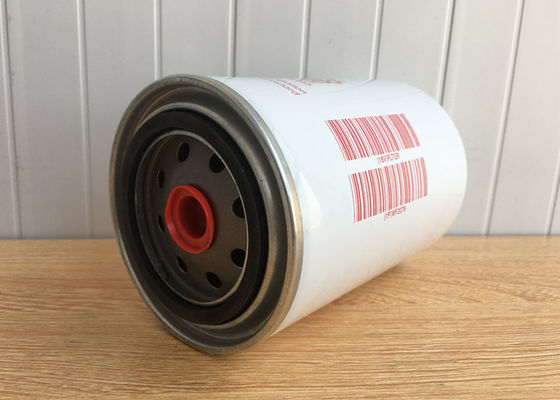 Car  Coolant Filter Diesel Engine Spare Parts WF2076  4058965 1 Year Warranty
